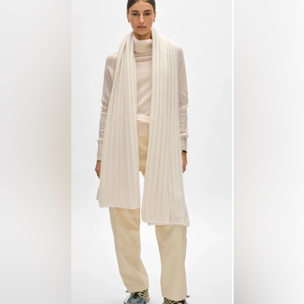 White + Warren Lofty Ribbed Cashmere Merino Wool Blend Scarf Warm Fog NWT